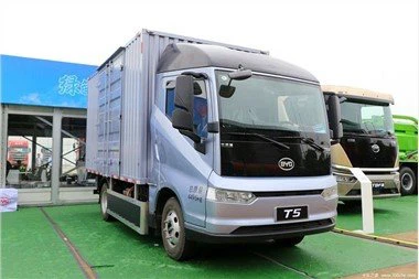 Camion electric de marfă BYD 4×2 UTILIZAT