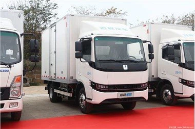 Camion electric de marfă Geely 4×2 folosit