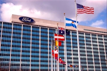 Ford plănuiește o nouă rundă de concedieri, cu scopul de a reduce costurile c...