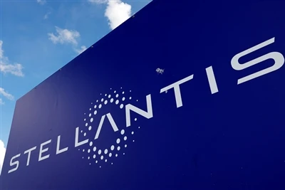 CATL va furniza baterii cu litiu fier fosfat către Stellantis în Europa