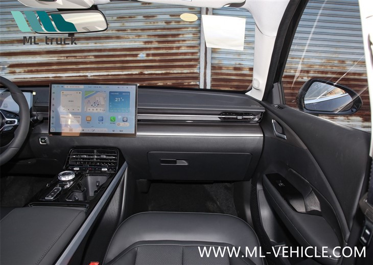 SAIC GM WuLing XingGuang PHEV