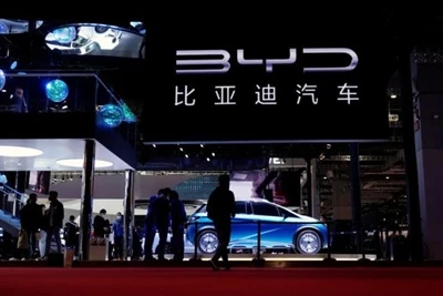 Vânzările de vehicule electrice ale Chinei în Europa au scăzut cu 48% de la a...
