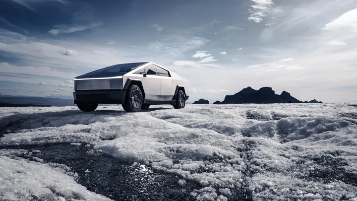 Producția de Cybertruck Tesla se va opri timp de trei zile