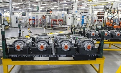 Ford începe producția de motoare electrice în Marea Britanie